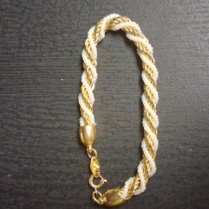 Trifari Elegant Gold and Bead Perlr Women's Bracelet